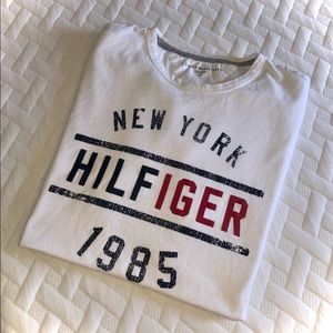 Tommy Hilfiger Men’s Tee XL 🇺🇸